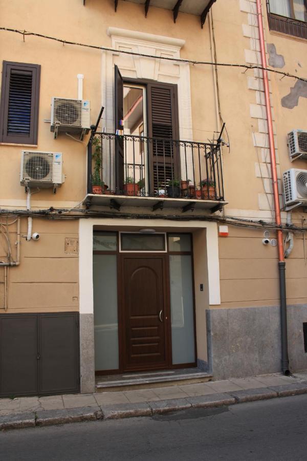 Appartement Due Cappuccini à Palerme Extérieur photo
